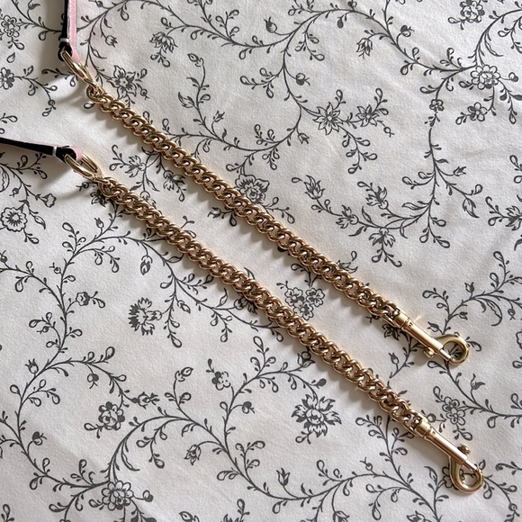 Coach Nora Kisslock Crossbody Pink - Picture 6 of 9